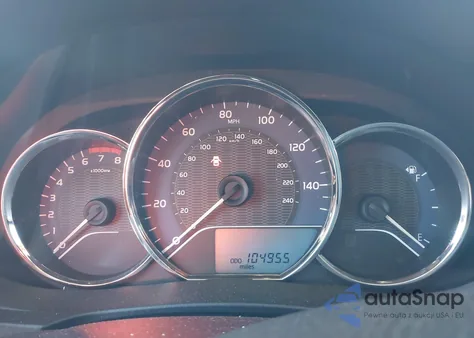 2015 Toyota Corolla Le z USA, uszkodzony, nr VIN 5YFBURHE2FP341237